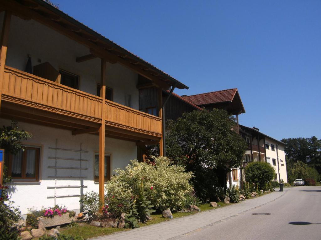 Appartementhaus Elisabeth Winklhofer บาดฟึสซิง ภายนอก รูปภาพ